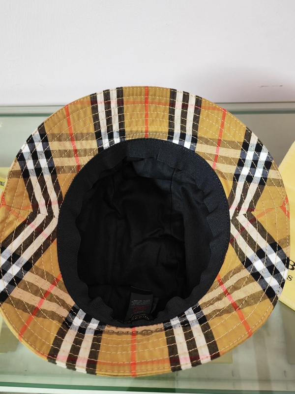 ブランド帽子角部分ディテール